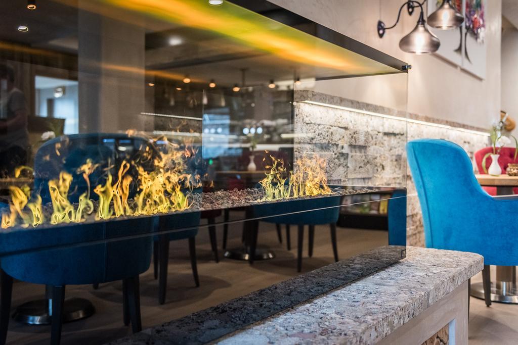 Hotel Alpenrose แพร์ทีเซา ภายนอก รูปภาพ