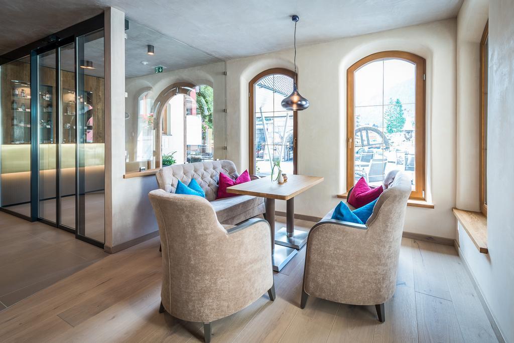 Hotel Alpenrose แพร์ทีเซา ภายนอก รูปภาพ