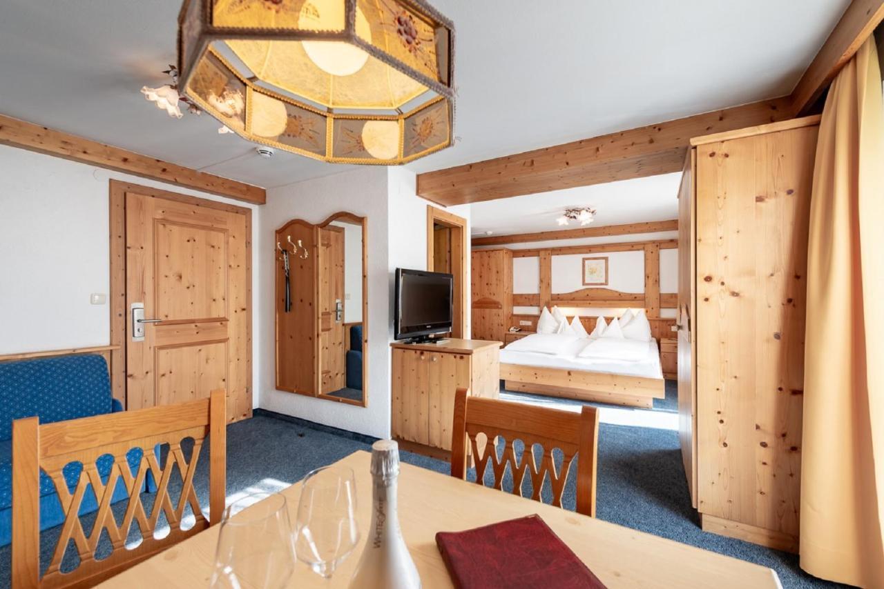 Hotel Alpenrose แพร์ทีเซา ภายนอก รูปภาพ
