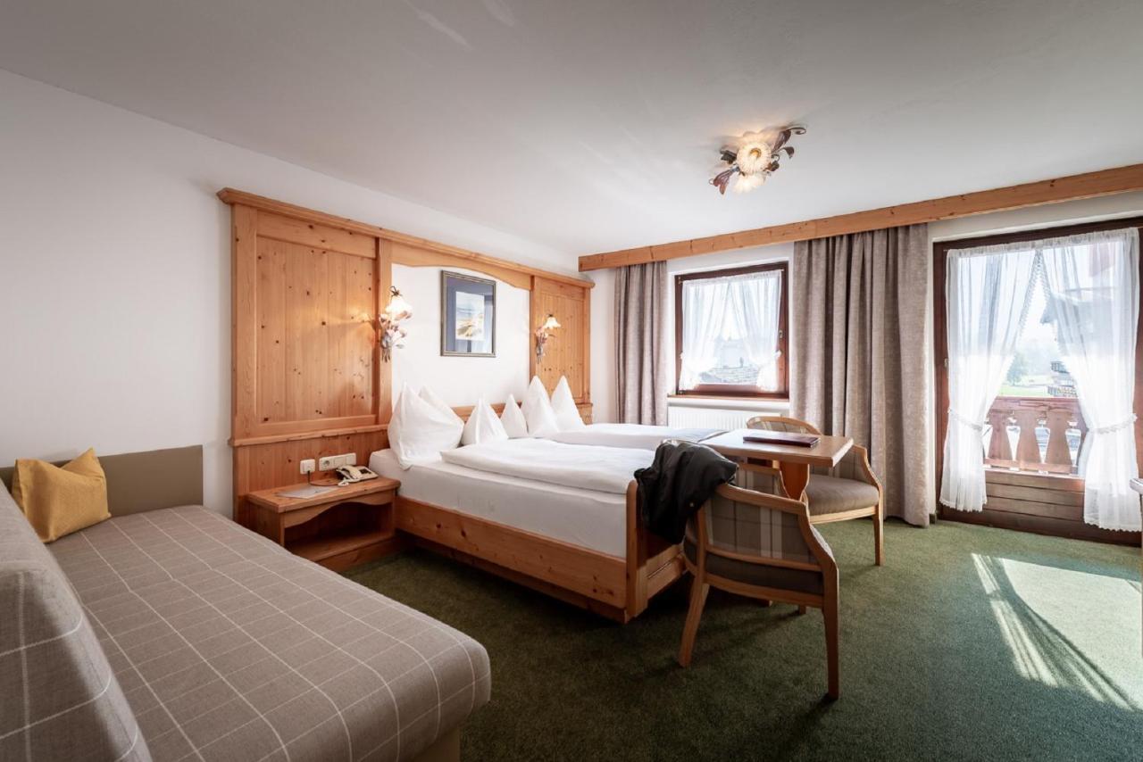 Hotel Alpenrose แพร์ทีเซา ภายนอก รูปภาพ