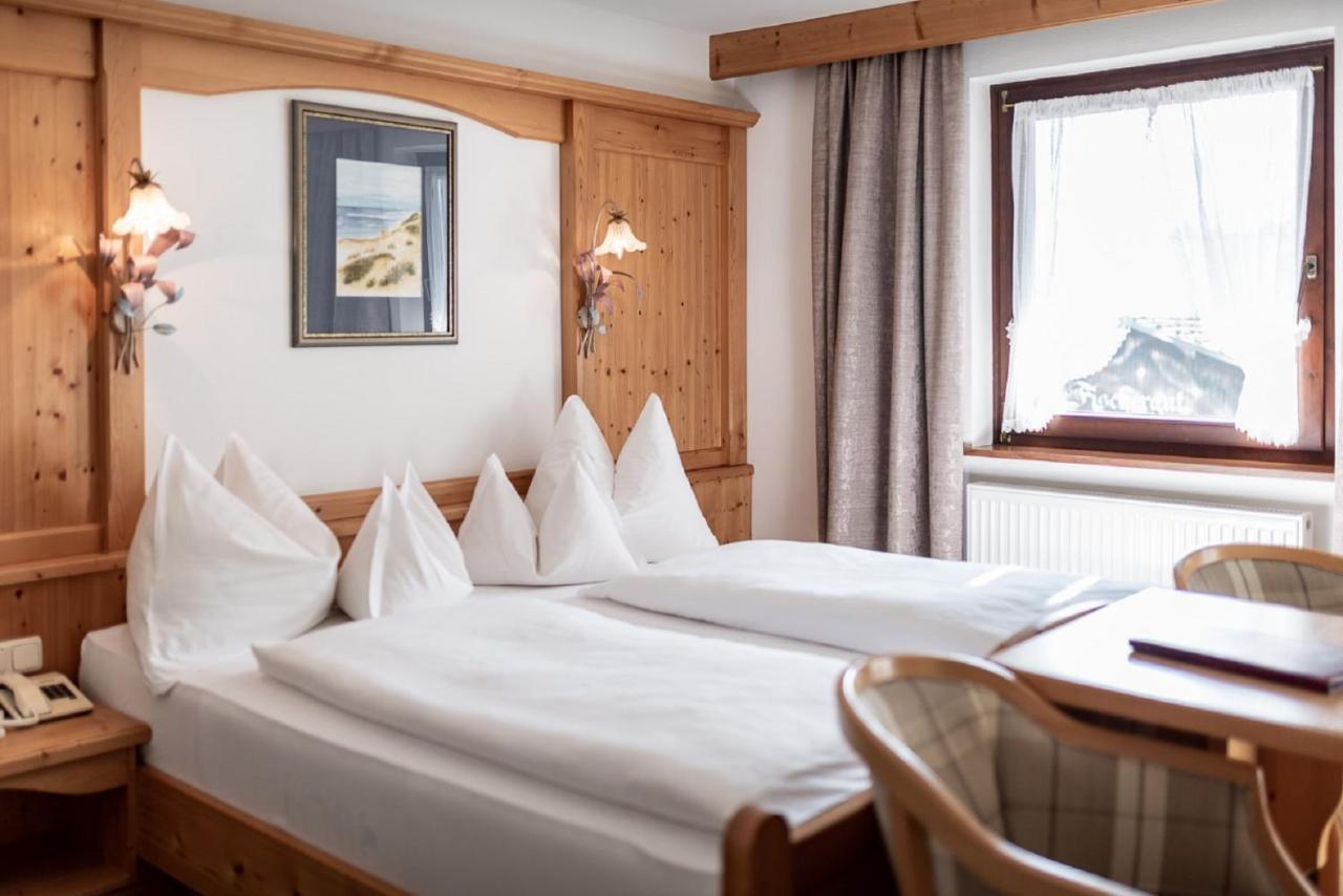 Hotel Alpenrose แพร์ทีเซา ภายนอก รูปภาพ