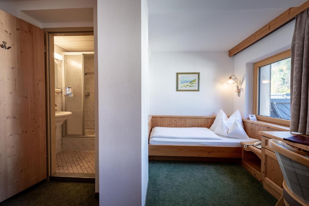 Hotel Alpenrose แพร์ทีเซา ภายนอก รูปภาพ